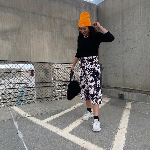 Cow print half sleeve midi dress, size US 10 - Picture 5 of 5